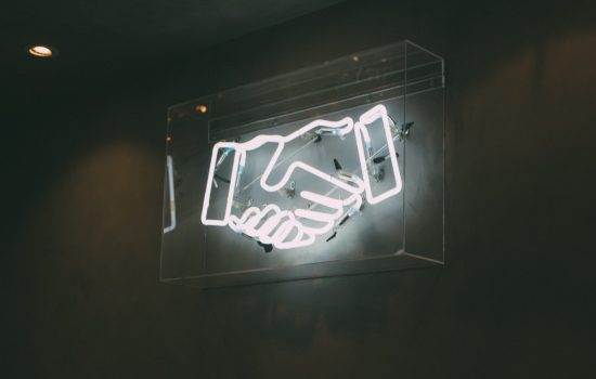 charles-deluvio-AT5vuPoi8vc-unsplash